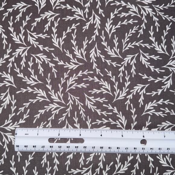 Seaweed - Zinc | Paintbox by Elizabeth Hartman for Robert Kaufman | 1/2 Yard - Picture 2 of 6